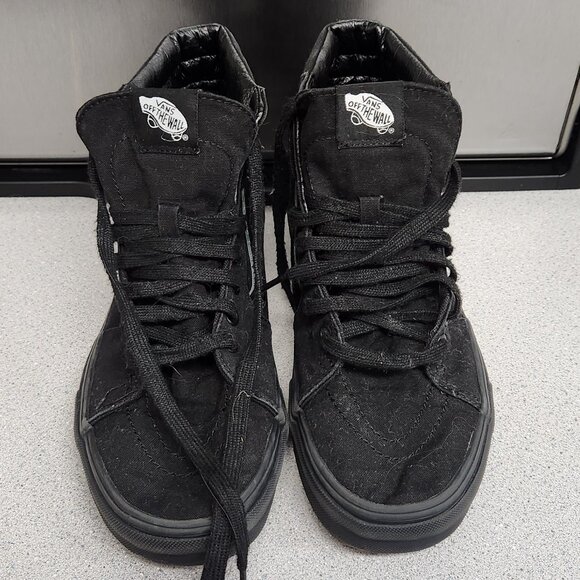 Vans Blackout Sk8-hi - Picture 2 of 8